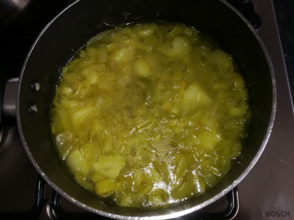 Pot of Leek & Potato soup