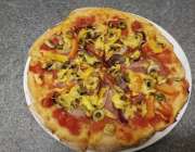 Homemade healthier pizza