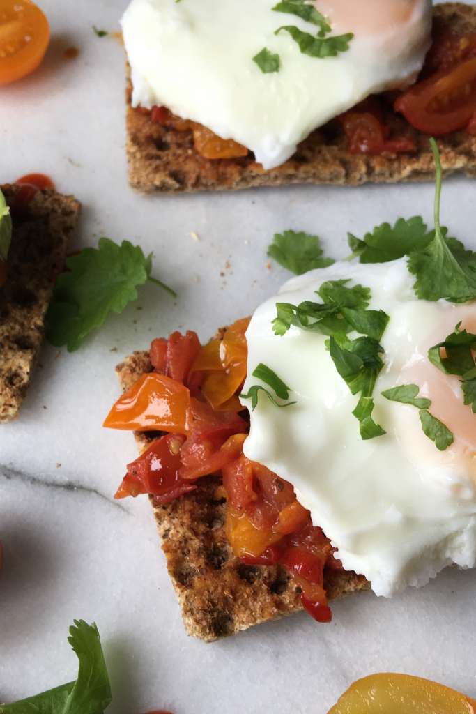 Poached egg on crackerbread
